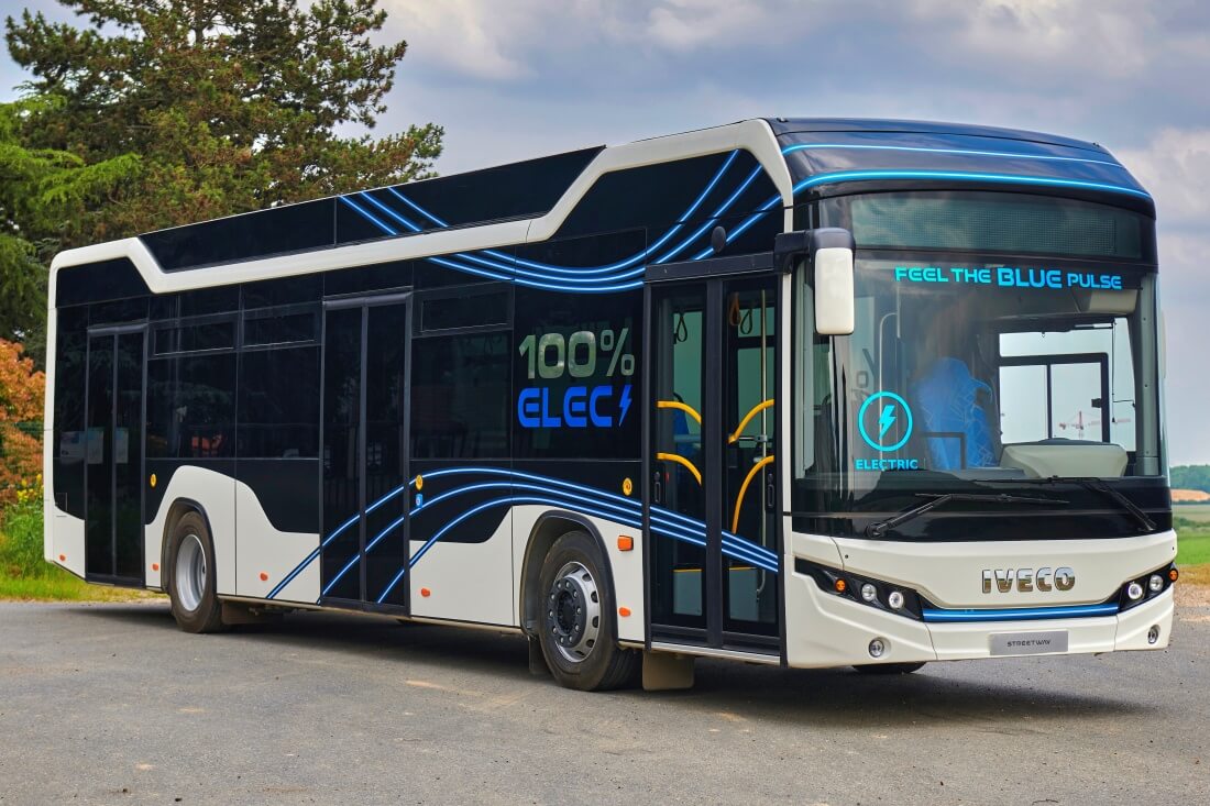 “Feel the BLUE Pulse”: descubra a linha elétrica da Iveco Bus