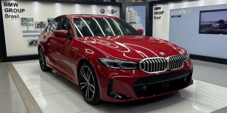 BMW Série 3 é o carro premium mais vendido do primeiro semestre e ganha nova cor