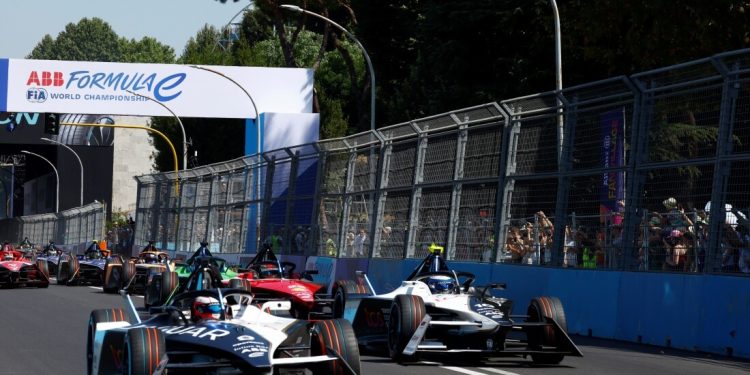 Jaguar TCS Racing enfrenta batalha final na Fórmula E neste final de semana