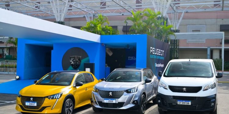 Peugeot promove evento de experimentação elétrica em São Paulo