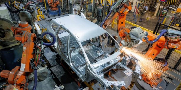 Metaverso Industrial da Renault do Brasil aplica tecnologias avançadas no processo produtivo