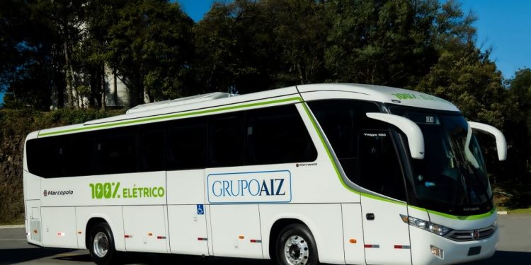 Marcopolo fornece Viaggio 1050 100% elétrico para fretamento no Paraná