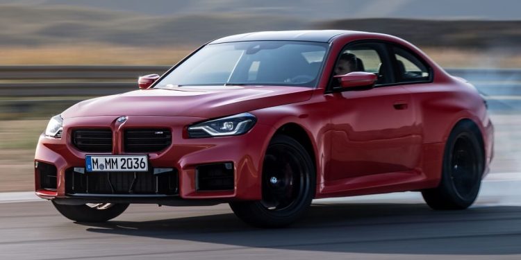 BMW M2 chega ao Brasil completamente renovado