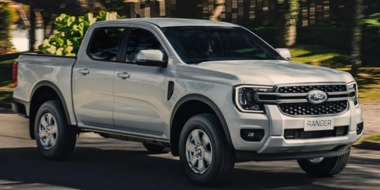 Ford Pro lança as versões XL e XLS da Nova Ranger com motor 2.0 e inédita opção V6