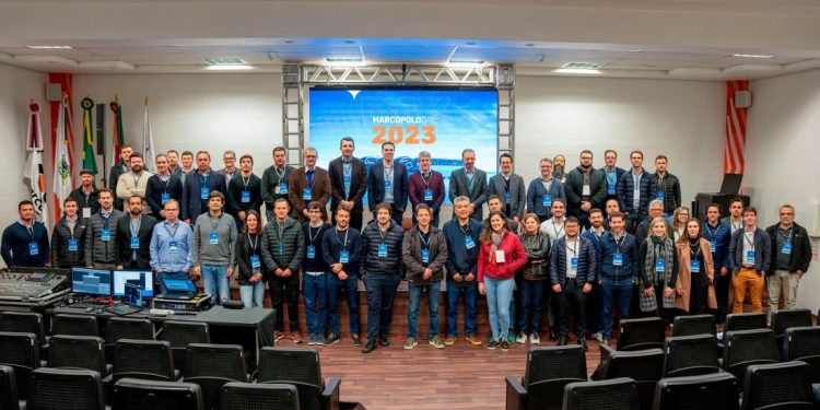 Marcopolo Day reúne investidores em Caxias do Sul