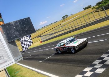 Forte calor foi fator decisivo na sexta etapa da Old Stock Race