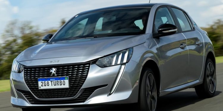 Peugeot 208 ganha potência e desempenho com as novas versões turbo