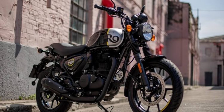 Royal Enfield apresenta a nova Hunter 350 no Brasil