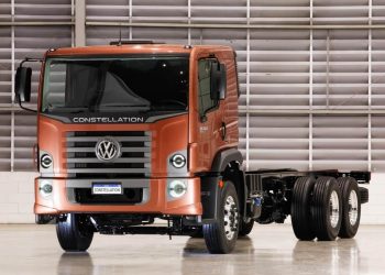 Chega nova transmissão para VW Constellation