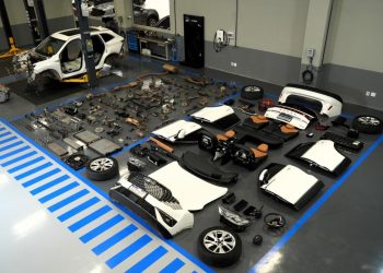 GWM desmonta Haval H6 para avaliar a durabilidade de suas peças