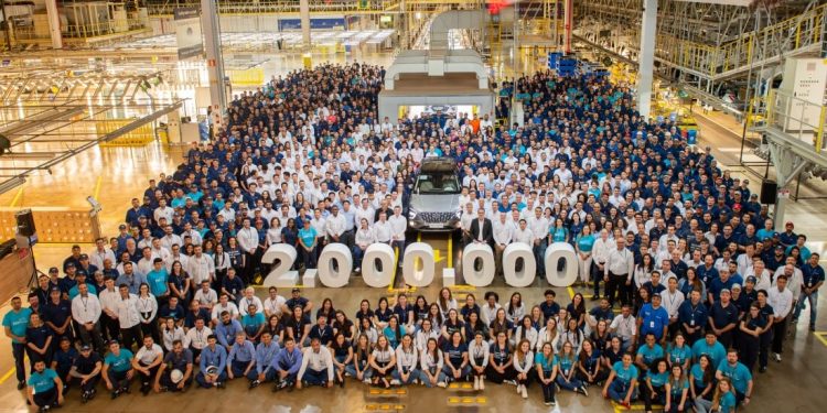 Hyundai celebra 2 milhões de veículos produzidos em 11 anos