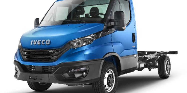 Iveco lança o Daily Hi-Matic