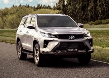 Toyota anuncia nova versão SRX Platinum para o SW4