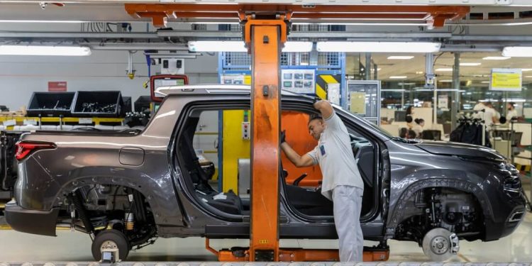 Fiat Toro comemora meio milhão de unidades produzidas