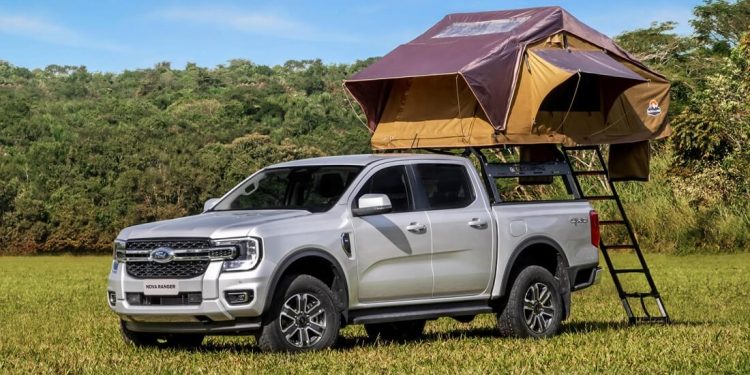 Ford firma parceria com a Blue Camping em barracas automotivas para a Ranger