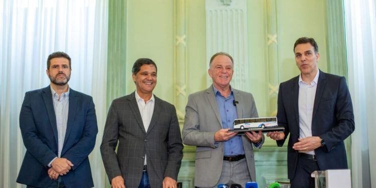 Marcopolo anuncia investimento na produção de frota de ônibus 100% elétricos em São Mateus