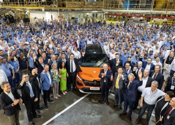 Renault anuncia investimento de R$2 bilhões para produção de C-SUV no Paraná