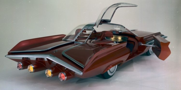 O conceito futurista da Ford dos anos 60 com motores intercambiáveis e navegador GPS