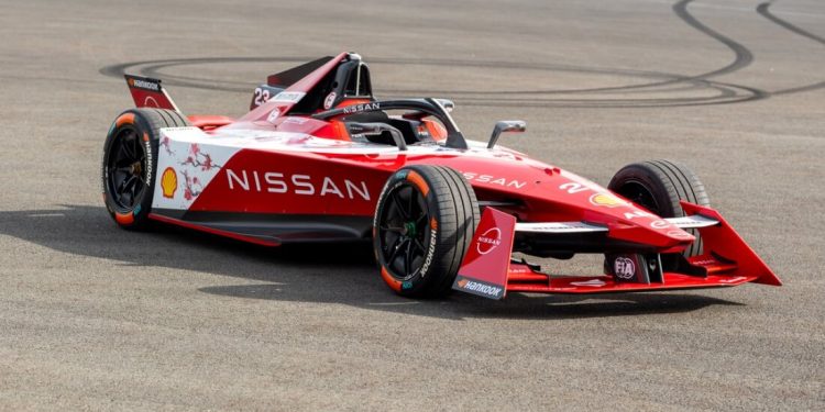Equipe Nissan de Fórmula E vai compensar emissões por meio de projeto inovador
