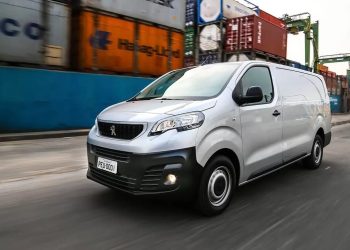 Peugeot faz recall do Expert