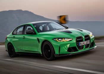 BMW M3 CS chega ao Brasil em tiragem limitada