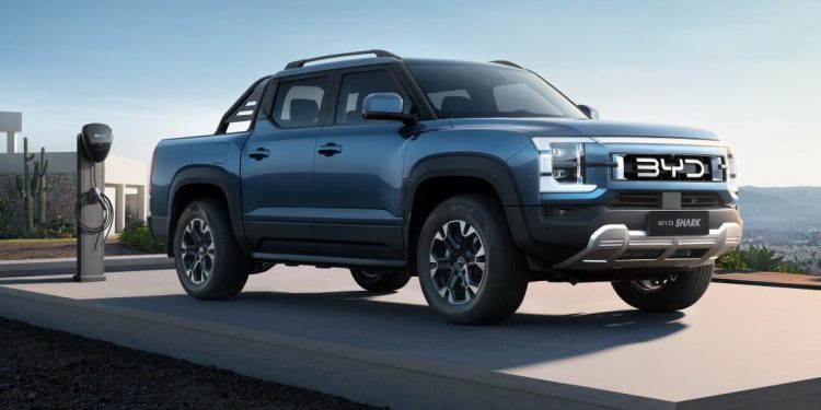 BYD apresenta Shark, sua primeira picape híbrida
