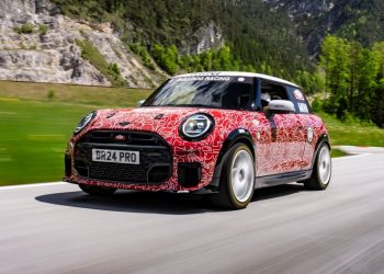 Novo MINI John Cooper Works fará sua primeira aparição nas 24 Horas de Nürburgring
