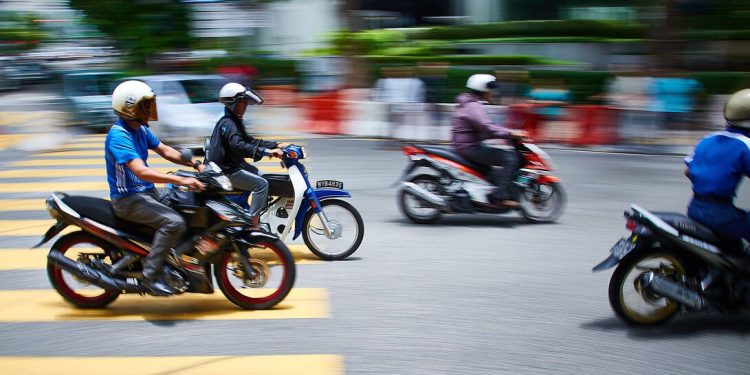Frota de motos nas locadoras cresceu 79,5% no último ano