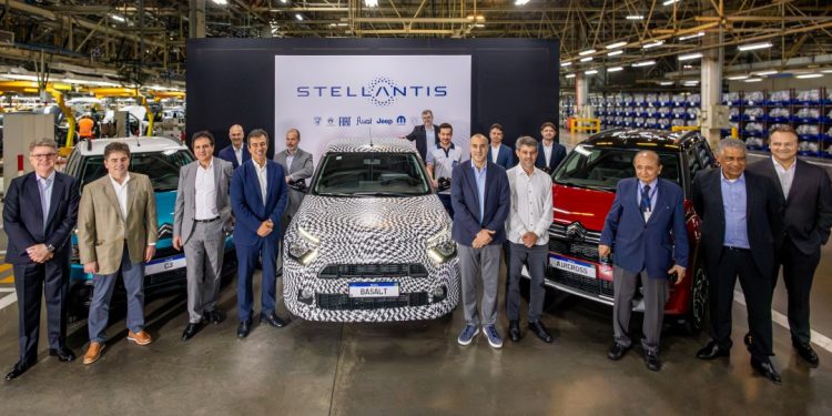 Stellantis anuncia R$ 3 bilhões em investimentos e produção do Basalt em Porto Real