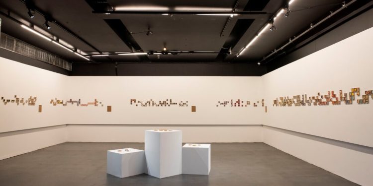 Casa Fiat de Cultura inaugura exposição que evidencia acessibilidade cultural e reaproveitamento de materiais