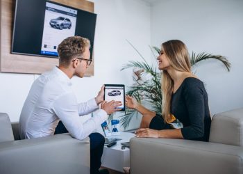 Venda de carro online: 7 dicas que você precisa saber para fazer um bom negócio