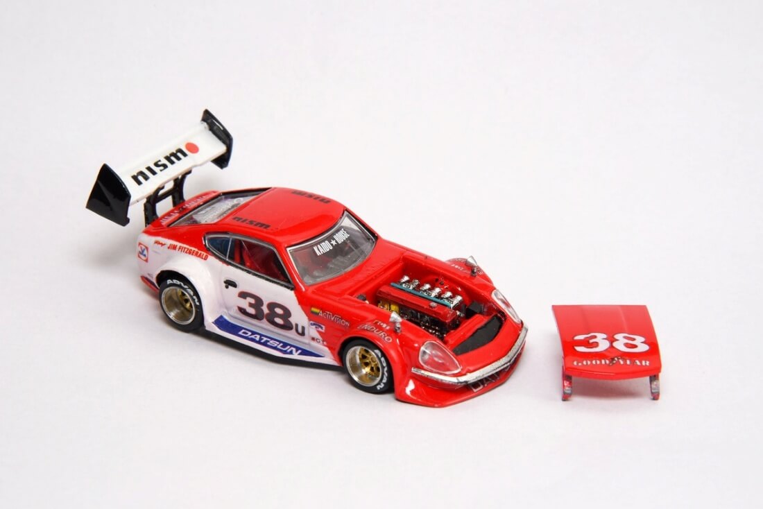 Miniatura de esportivo 240Z vence concurso de customização da Nissan