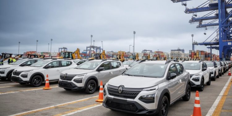 Renault Kardian começa a ser exportado para a Colômbia
