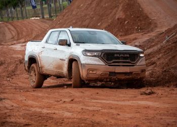 Ram se destaca no Festival Interlagos 2024 com novidades e mais de 900 test-drives