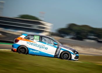 TN: BF Racing estreia dupla no Velocitta