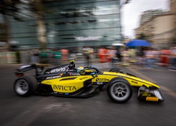 Gabriel Bortoleto assume a liderança do Mundial de F-2