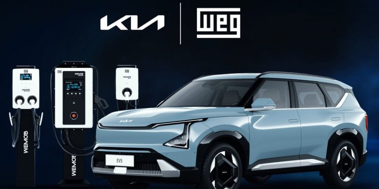 Kia Brasil fecha acordo com a WEG para fornecimento de soluções de recarga ao EV5