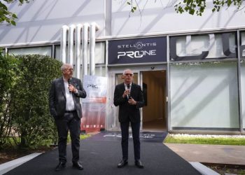 Stellantis Pro One inaugura Centro Global de Veículos Comerciais no Mirafiori Automotive Park 2030