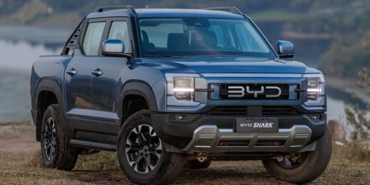 BYD Shark é a primeira caminhonete super-híbrida do Brasil