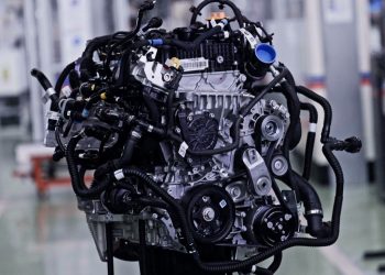 Stellantis anuncia que primeiro híbrido-flex concebido e produzido no Brasil será lançado pela Fiat