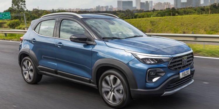 Fiat apresenta Fastback e Pulse híbridos