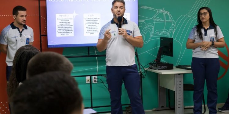 Stellantis abre inscrições para o Programa Formare 2025, em Porto Real (RJ)