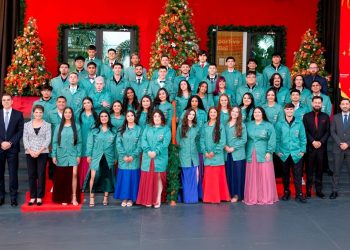 Escola de Formação Profissional Marcopolo realiza formatura de 49 novos profissionais