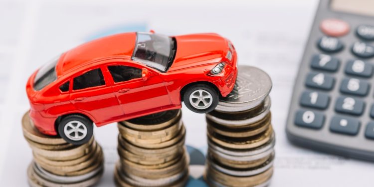 Venda de seminovos aumenta em quase 8%: o que você precisa saber antes de trocar de carro?