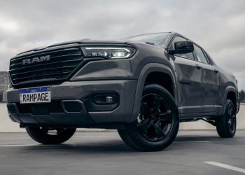 Rampage Laramie 2.2 Turbodiesel estreia pacote Night Edition
