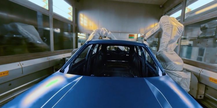 BMW investe em tecnologia sustentável no processo de pintura de veículos na Planta Araquari