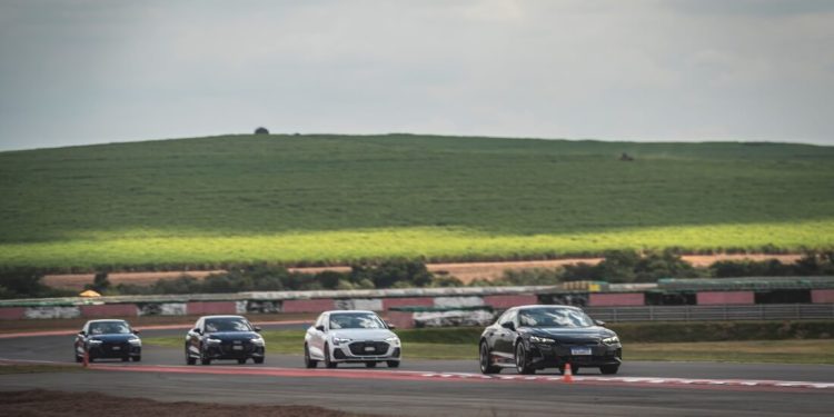 Audi Driving Experience retorna ao País com ações em pista aos apaixonados por velocidade