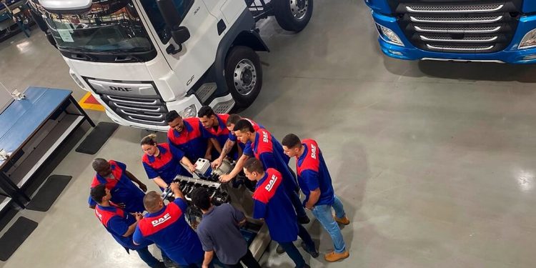 DAF Caminhões inaugura centro de treinamentos técnicos em Jacareí (SP)
