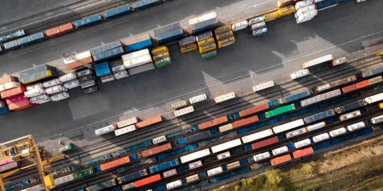 Brasil busca reduzir emissões com transporte mais limpo e eficiente