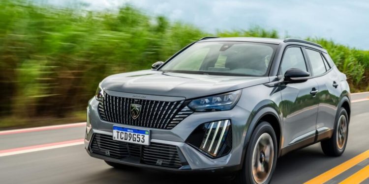 Peugeot registra crescimento em março e 2008 ultrapassa a marca de 10 mil unidades vendidas desde o seu lançamento